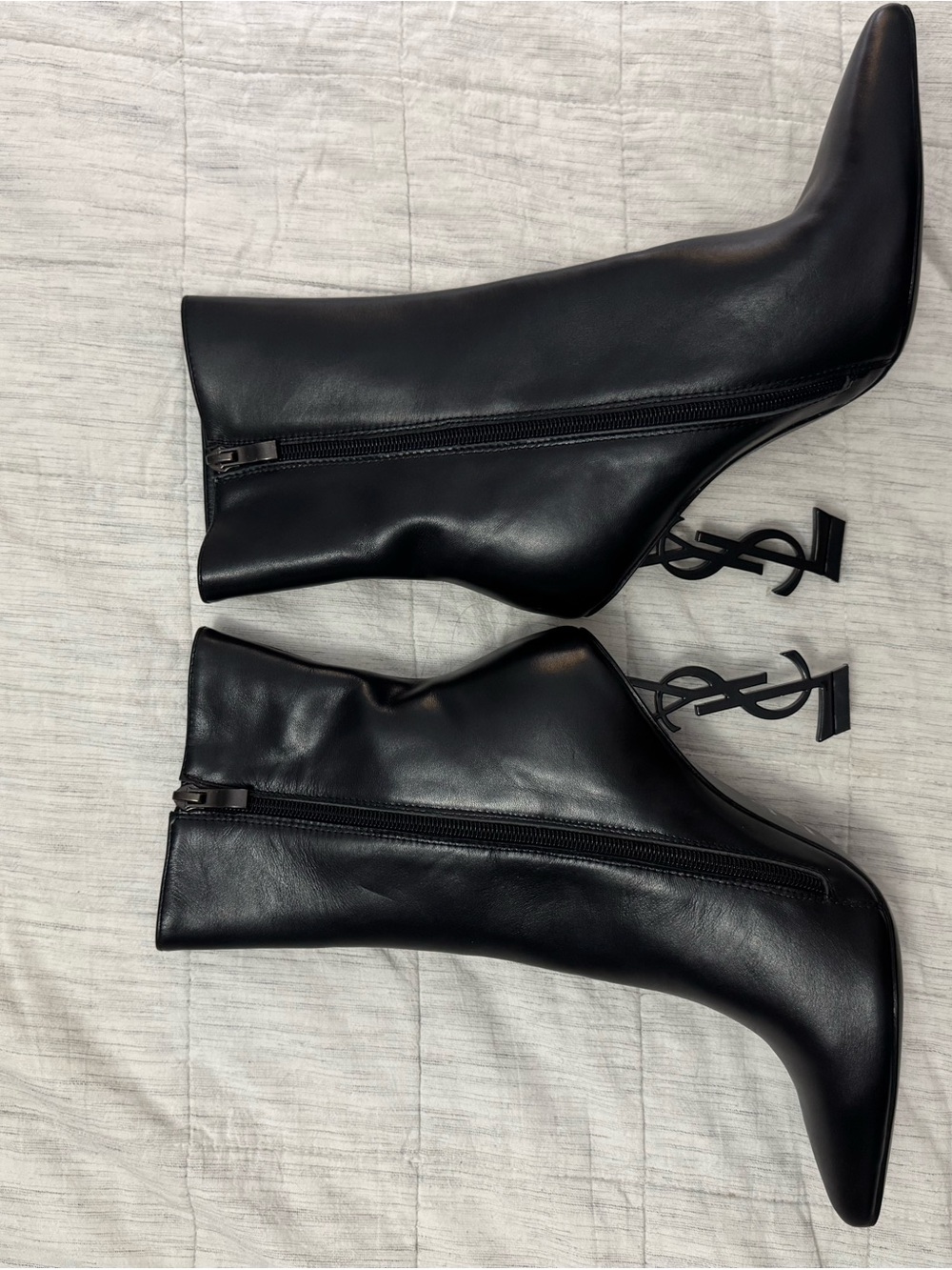 Saint Laurent Black Leather Ankle Boot with Logo Sculptural Heel - Picture 3 of 13
